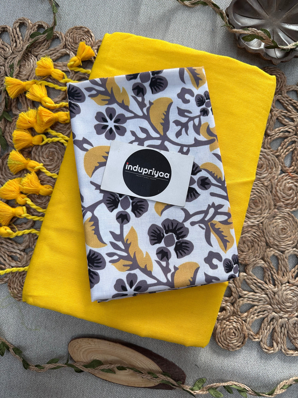 Yellow Handloom Cotton Saree With White Grey Print Blouse