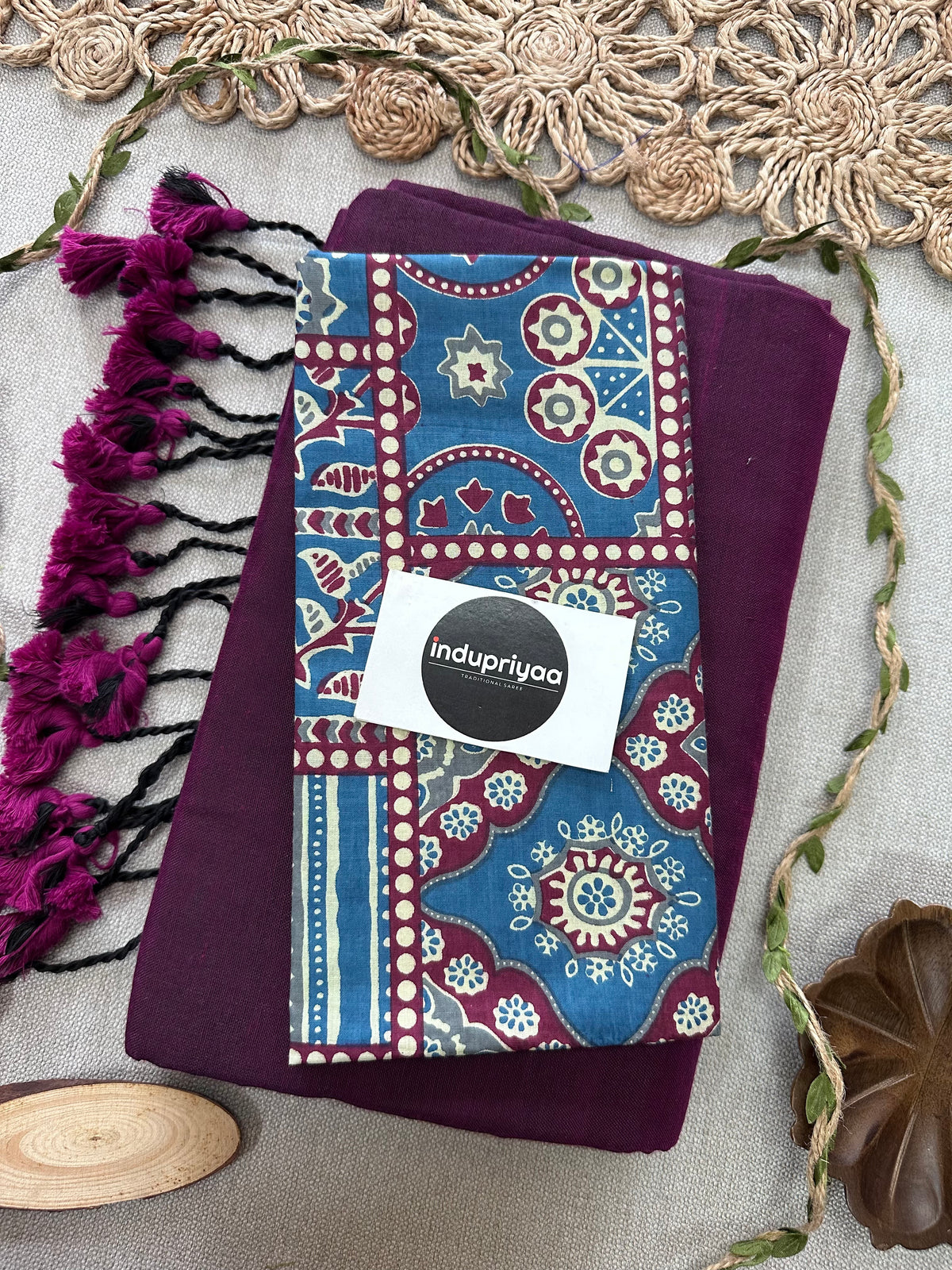 Dark Wine Handloom Cotton Saree With Blue Print Blouse