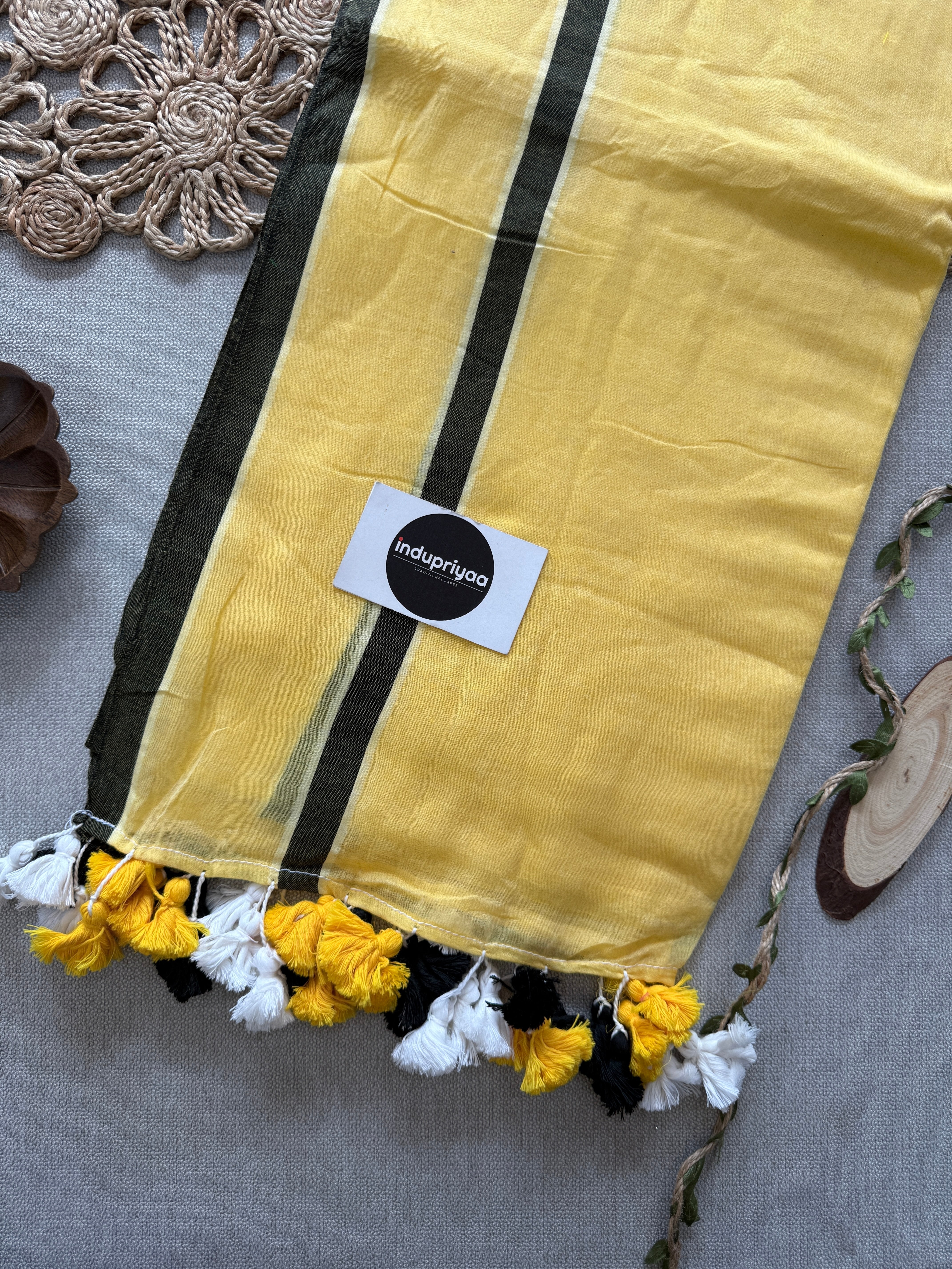 Indupriyaa Yellow Pure Handloom Mulmul Cotton Saree